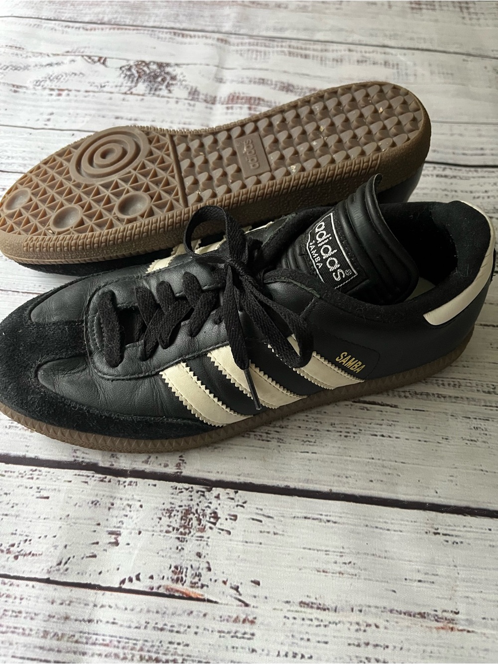 Vintage Adidas Samba OG Black Gum 2004 Originals Men's 6.5 Women's 7.5 EUC